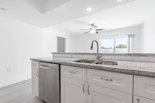 7500 NW 75th St, Tamarac, FL 33321 - Photo 18