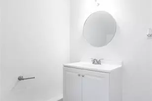 7500 NW 75th St, Tamarac, FL 33321 - Photo 12