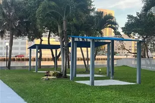 200 Leslie Dr, Hallandale Beach, FL 33009 - Photo 30