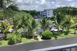 102 Royal Pk Dr, Oakland Park, FL 33309 - Photo 6