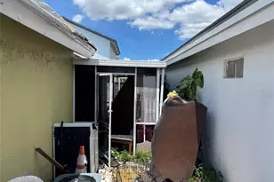 18476 NW 52nd Path, Miami Gardens, FL 33055 - Photo 14