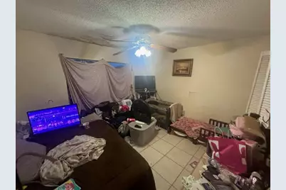 18476 NW 52nd Path, Miami Gardens, FL 33055 - Photo 10