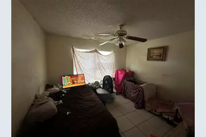 18476 NW 52nd Path, Miami Gardens, FL 33055 - Photo 20