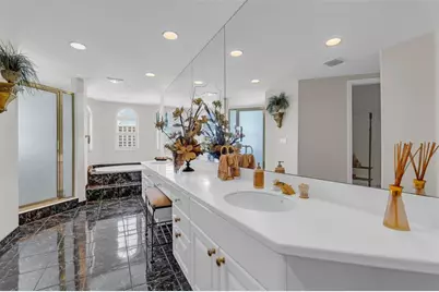 301 N Birch Rd, Unit #8N, Fort Lauderdale, FL 33304 - Photo 20