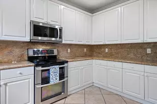 1201 Skylark Dr, Weston, FL 33327 - Photo 18