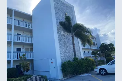 4003  Islewood D, Unit #4, Deerfield Beach, FL 33442 - Photo 2