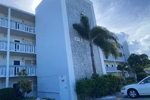 4003 Islewood D, Deerfield Beach, FL 33442 - Photo 2