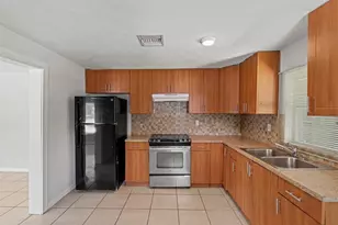 1824 S 29th St, Fort Pierce, FL 34947 - Photo 18