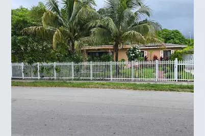 1265 NW 134th St, North Miami, FL 33167 - Photo 2