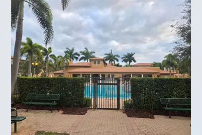 1528 SW 147th Ave, Unit #1527, Pembroke Pines, FL 33027 - Photo 6