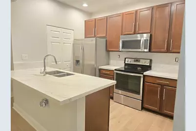 1528 SW 147th Ave, Unit #1527, Pembroke Pines, FL 33027 - Photo 8