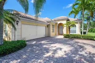 8019 Nevis Pl, Wellington, FL 33414 - Photo 2