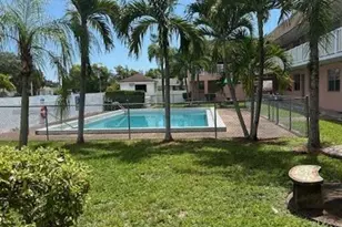 6050 SW 27th St, Miramar, FL 33023 - Photo 14