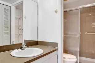 10434 Sunrise Lakes Blvd, Sunrise, FL 33322 - Photo 12