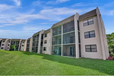 10434  Sunrise Lakes Blvd, Unit #202, Sunrise, FL 33322 - Photo 26