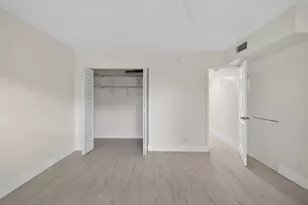 2902 Victoria Cir, Coconut Creek, FL 33066 - Photo 12