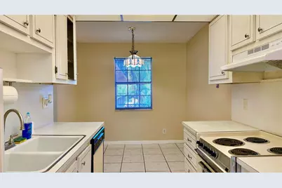 670  Tennis Club Dr, Unit #308, Fort Lauderdale, FL 33311 - Photo 8