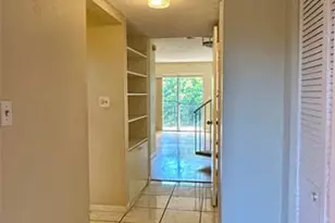 670 Tennis Club Dr, Fort Lauderdale, FL 33311 - Photo 18