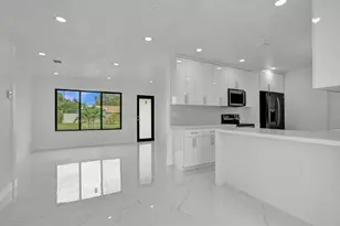 2301 Alcazar Dr, Miramar, FL 33023 - Photo 28