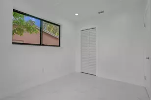 2301 Alcazar Dr, Miramar, FL 33023 - Photo 12