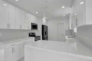 2301 Alcazar Dr, Miramar, FL 33023 - Photo 34