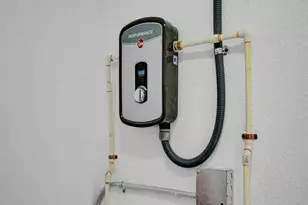 2301 Alcazar Dr, Miramar, FL 33023 - Photo 42