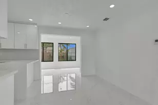 2301 Alcazar Dr, Miramar, FL 33023 - Photo 32