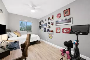 919 NE 17th Way, Fort Lauderdale, FL 33304 - Photo 14