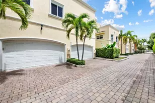 919 NE 17th Way, Fort Lauderdale, FL 33304 - Photo 24