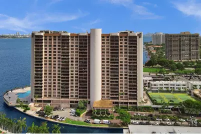 1800 NE 114th St, Unit #703, Miami, FL 33181 - Photo 6