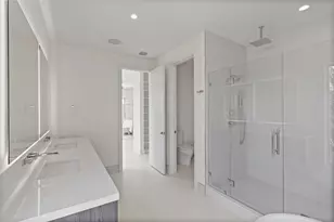 221 Shore Ct, Lauderdale by the Sea, FL 33308 - Photo 50