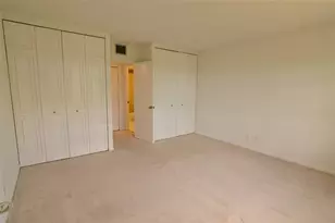 3575 Brokenwoods Dr, Coral Springs, FL 33065 - Photo 12