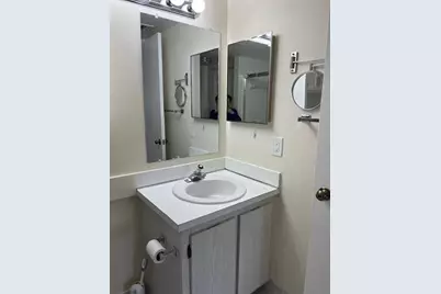 418  Pine Glen Ln, Unit #C-1, Greenacres, FL 33463 - Photo 12