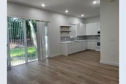 12472 SW 44th Ct, Miramar, FL 33027 - Photo 8