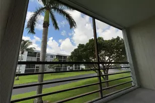 117 Royal Pk Dr, Oakland Park, FL 33309 - Photo 1