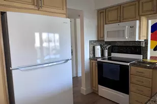 330 SE 20th Ave, Deerfield Beach, FL 33441 - Photo 16