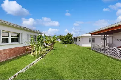 8201 NW 59th Ct, Tamarac, FL 33321 - Photo 22