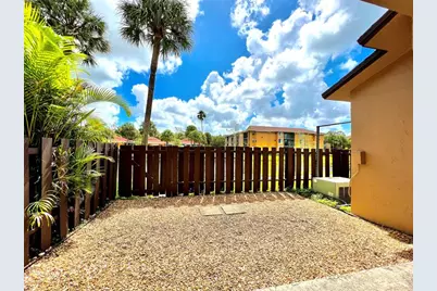 7750 NW 79th Ave, Unit #H5, Tamarac, FL 33321 - Photo 22