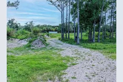 7049 NW 84th Ave, Parkland, FL 33067 - Photo 4