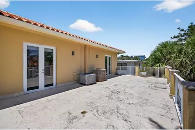 3325 NE 14th Ct, Fort Lauderdale, FL 33304 - Photo 30