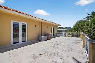 3325 NE 14th Ct, Fort Lauderdale, FL 33304 - Photo 30