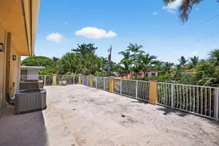 3325 NE 14th Ct, Fort Lauderdale, FL 33304 - Photo 32