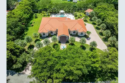 5801  Estates Dr, Southwest Ranches, FL 33330 - Photo 16