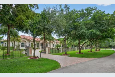 5801  Estates Dr, Southwest Ranches, FL 33330 - Photo 92