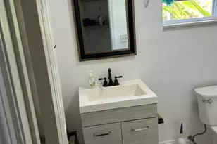 2739 Lincoln St, Hollywood, FL 33020 - Photo 10