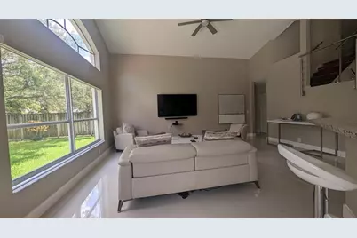 14231 NW 22nd St, Pembroke Pines, FL 33028 - Photo 8