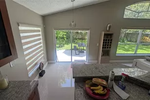 14231 NW 22nd St, Pembroke Pines, FL 33028 - Photo 6