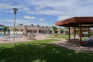 4140 NW 44th Ave, Lauderdale Lakes, FL 33319 - Photo 28