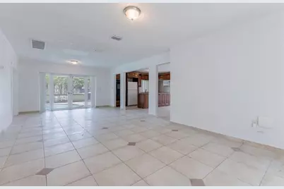 8424 SW 102nd Pl, Miami, FL 33173 - Photo 4