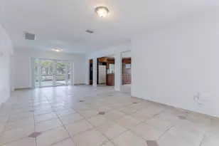 8424 SW 102nd Pl, Miami, FL 33173 - Photo 4